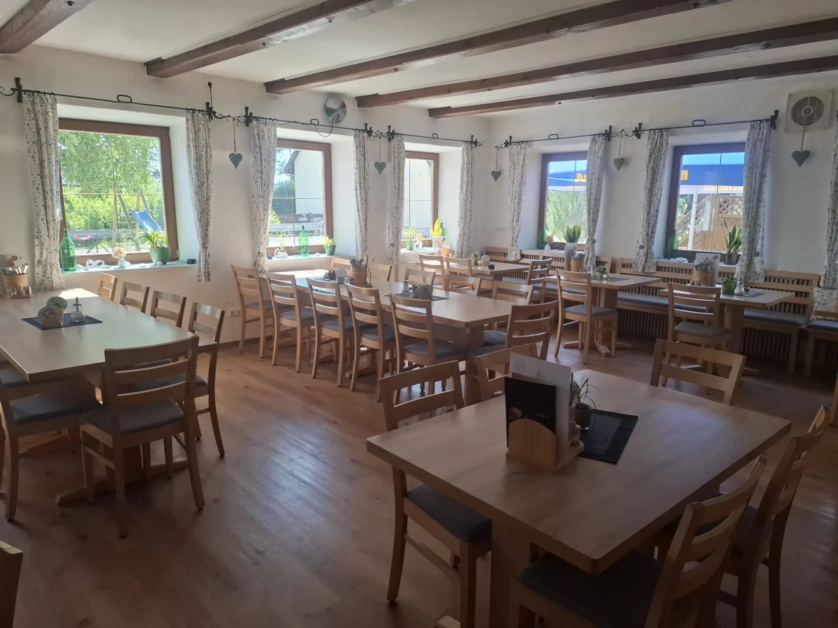 Gemütliche Gaststube im Wirtshaus zur Sonne